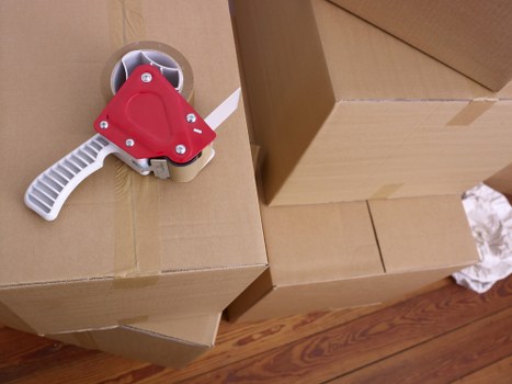 Packing supplies for student removals in Sweden